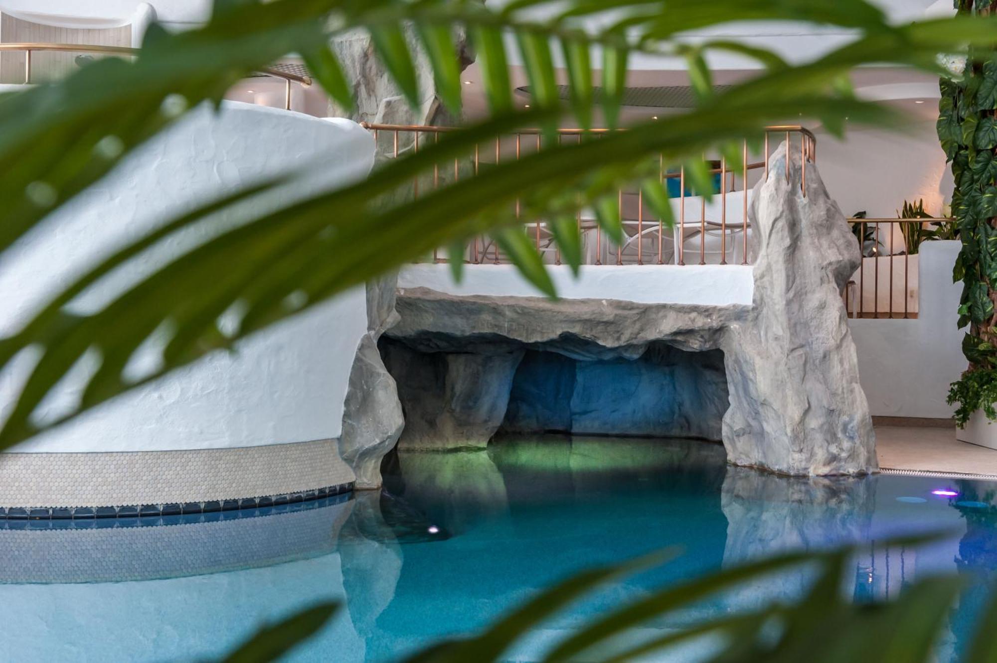 Hotel Frankenland บาดคิสซินเงิน ภายนอก รูปภาพ