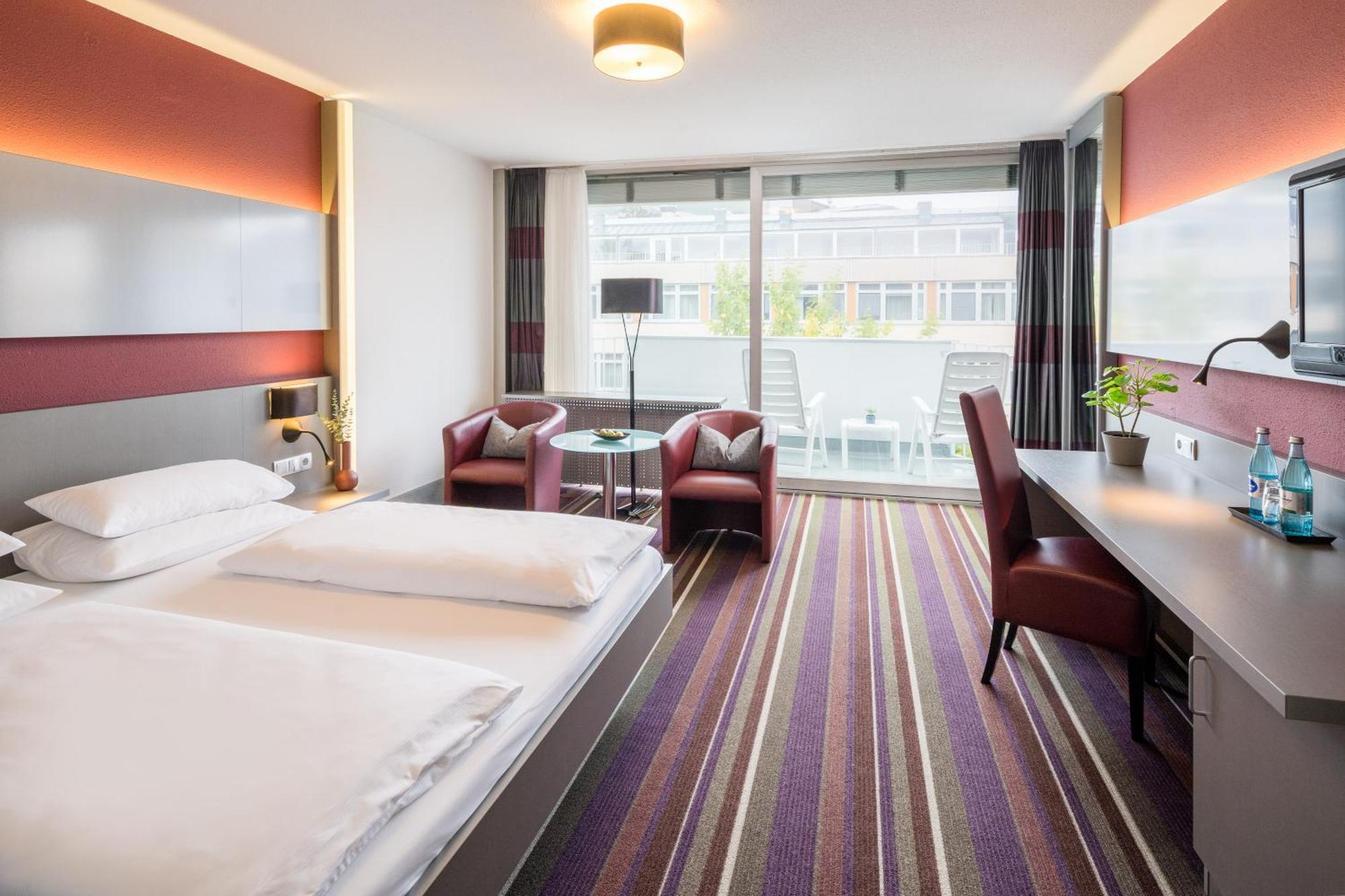 Hotel Frankenland บาดคิสซินเงิน ภายนอก รูปภาพ